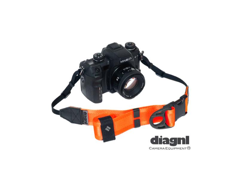 DIAGNL NINJA CAMERA STRAP 38mm | PRODUCTS | モトクロス 