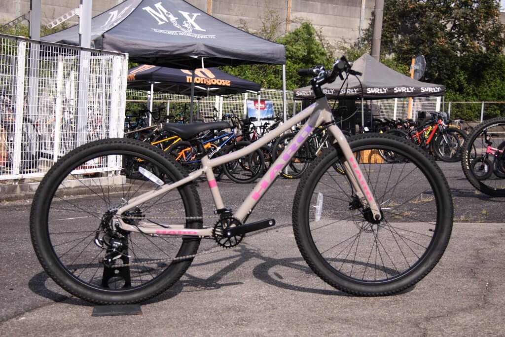 お引き取り限定 HARO BEASLEY 26インチ 子供用自転車 外装7段ギア お引き取り限定 HARO BEASLEY 26インチ 子供用自転車 外装7段ギア